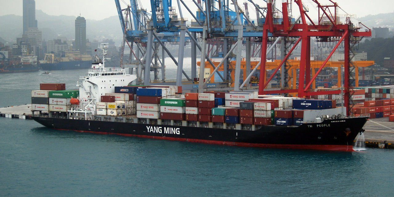 Yang Ming adds two new 11,000 TEU vessels to Trans-Pacific routes