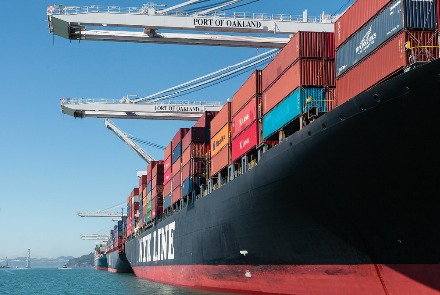 Port of Oakland import cargo volume grew 6.4 percent in July; imports down