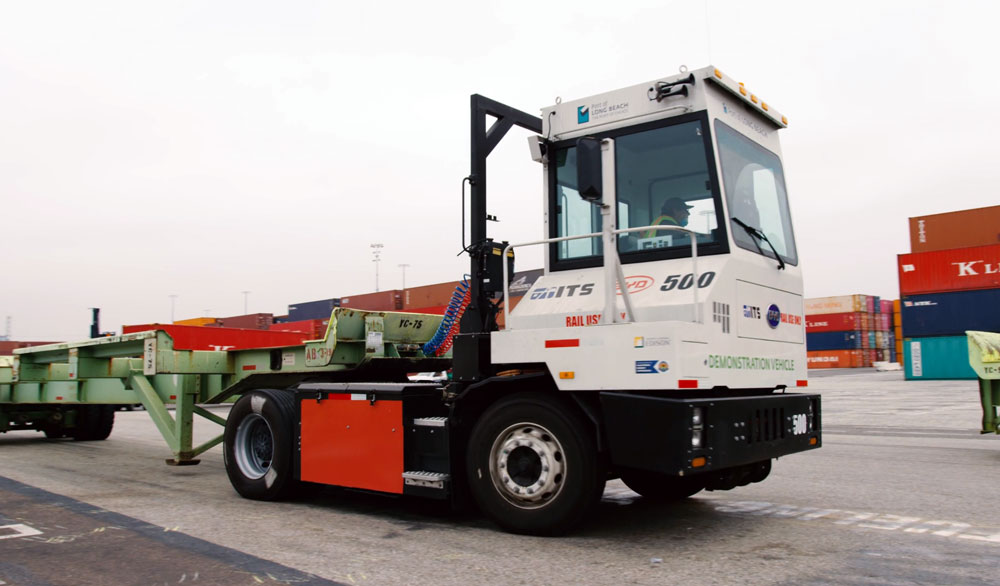 ‘Jobs and environmental sustainability can work together’ as ILWU mans zero emissions equipment at POLB